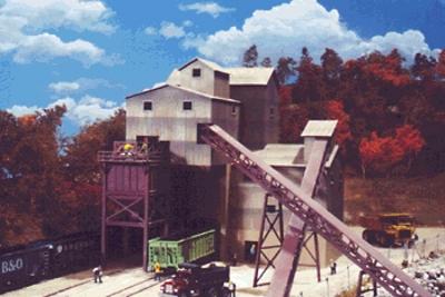 Walthers Cornerstone 3062 HO Glacier Gravel Company Kit