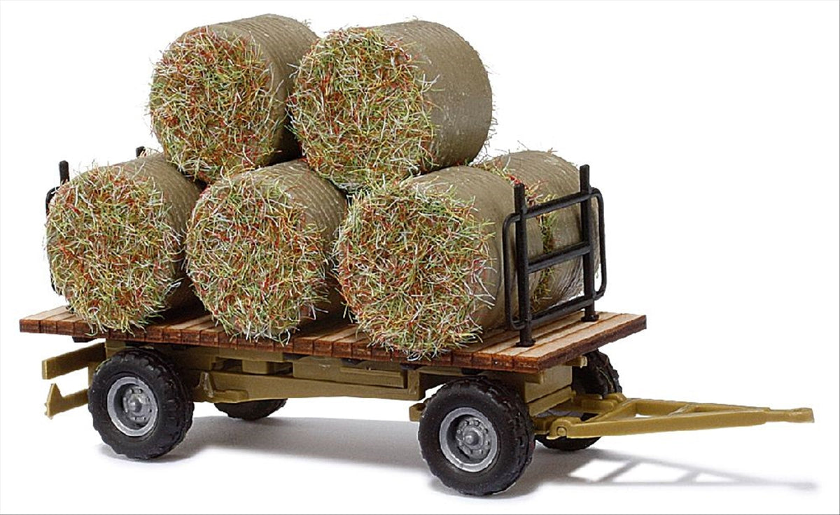 Busch 44930 HO Scale Hay Trailer with Round Bales Model