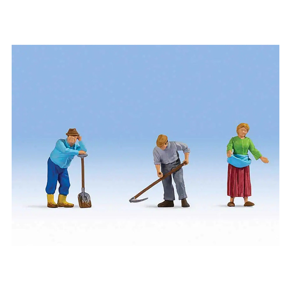 Noch 17840 O Scale Farmers -- pkg(3)