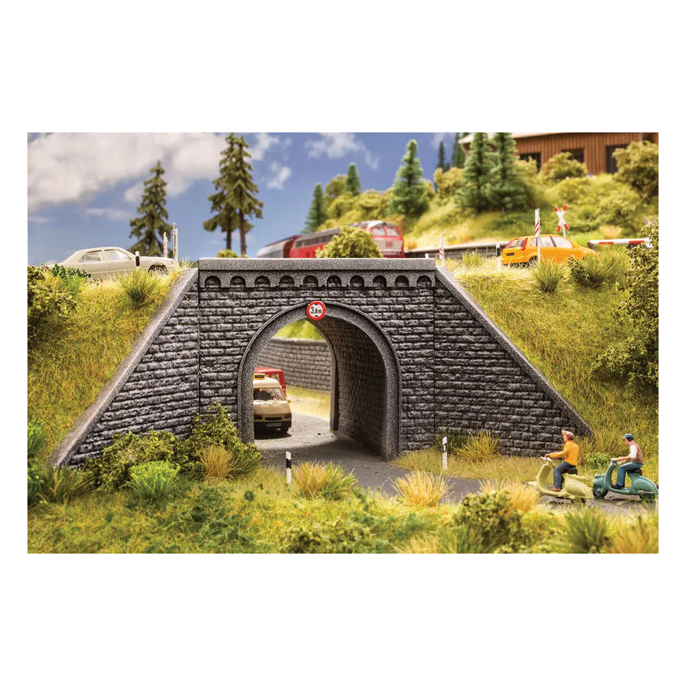Noch 58292 HO Scale Cut-Stone Foam Underpass w/Wing Walls - 1-Sided