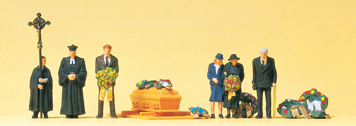 Preiser 79193 N Scale Protestant Funeral Figure Set