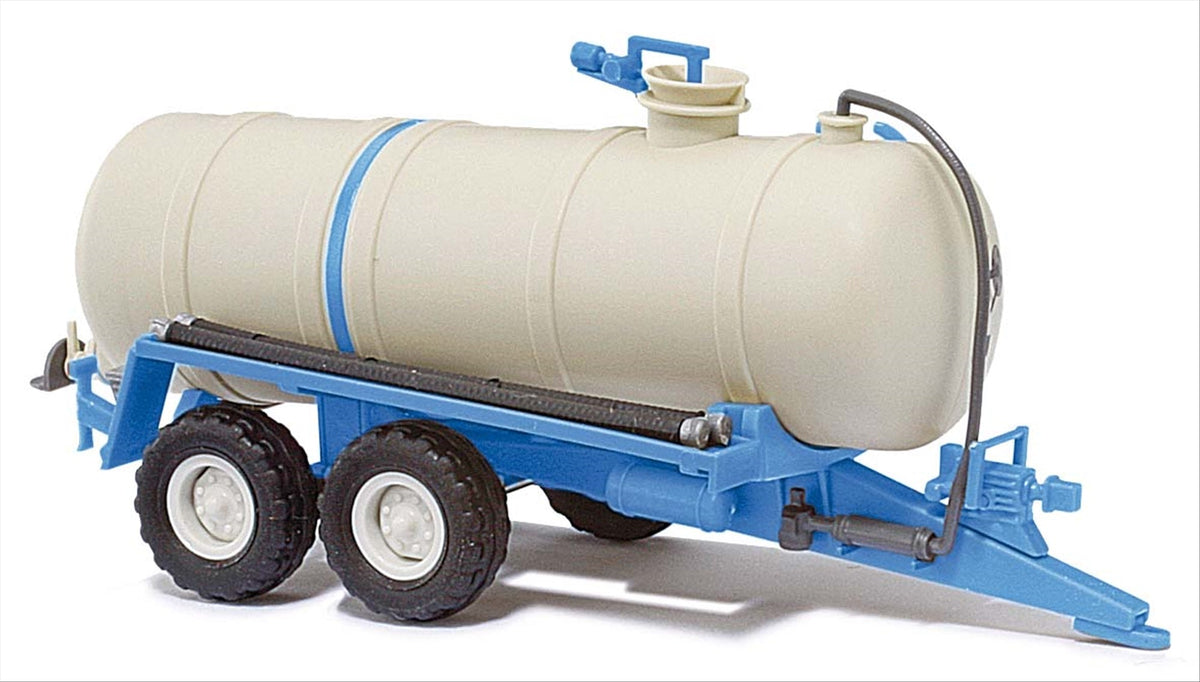 Busch 42867 HO Scale HTS 100.27 Liquid Manure Tank Trailer