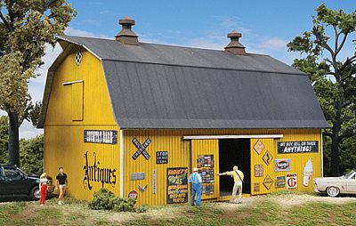 Walthers Cornerstone 3339 HO Antiques Barn Kit
