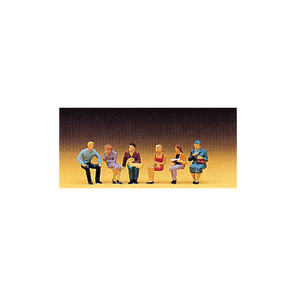 Preiser 10095 HO Scale Pedestrians Seated #1