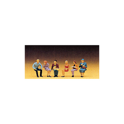Preiser 10095 HO Scale Pedestrians Seated #1