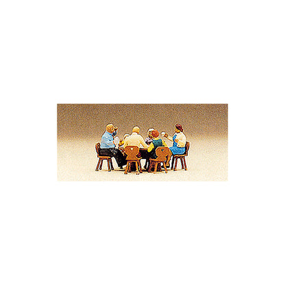 Preiser 10282 HO Scale Pedestrians Family Sitting in Garden