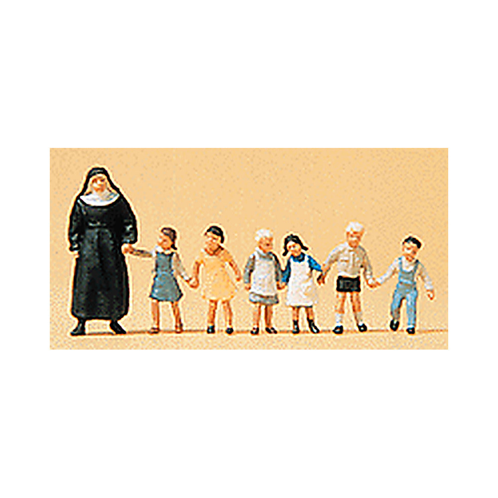 Preiser 10401 HO Scale Pedestrians Nun w/Small Children