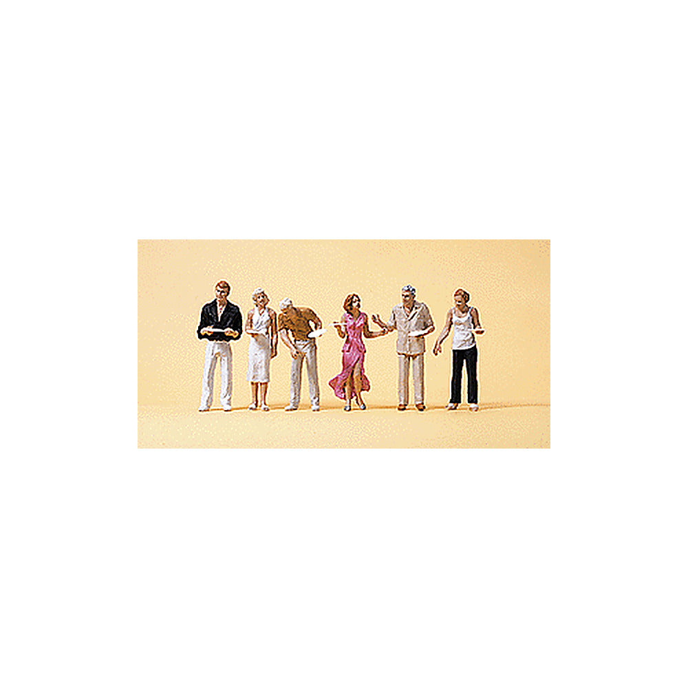 Preiser 10440 HO Scale Wedding Participants Guests at Buffet