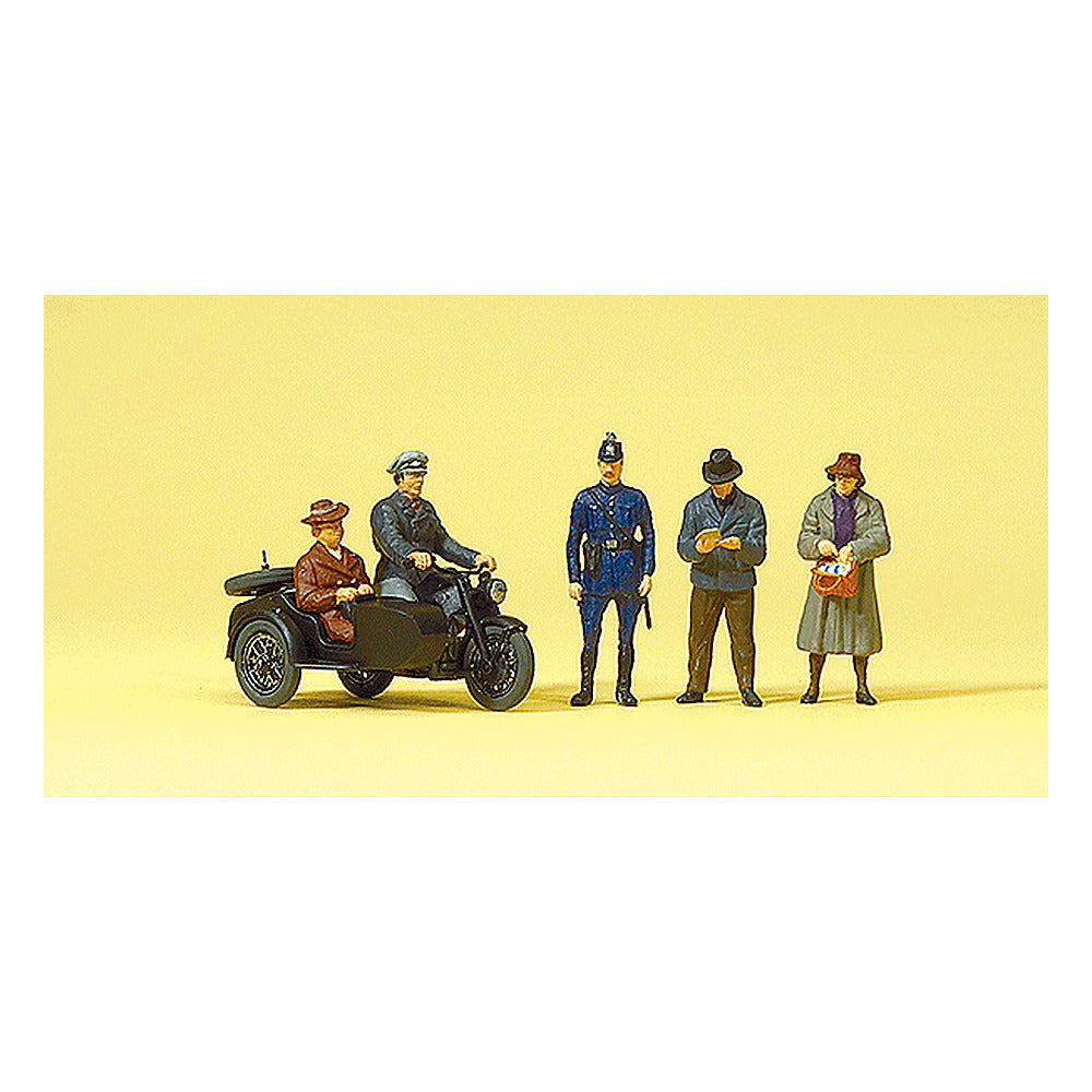 Preiser 10565 HO Scale Pedestrians Pedestrians, Passengers