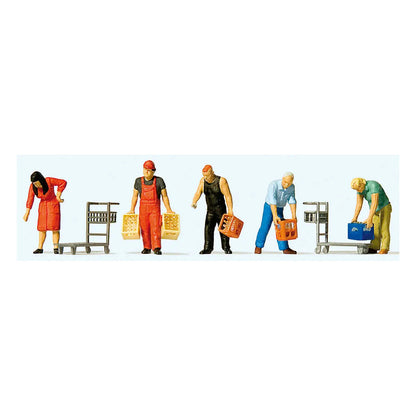 Preiser 10656 HO Scale At the Cash-and-Carry Beverage Store pkg(5)