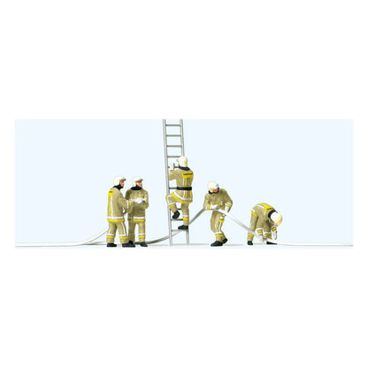 Preiser 10771 HO Scale Modern Firemen Working with Accessories Beige