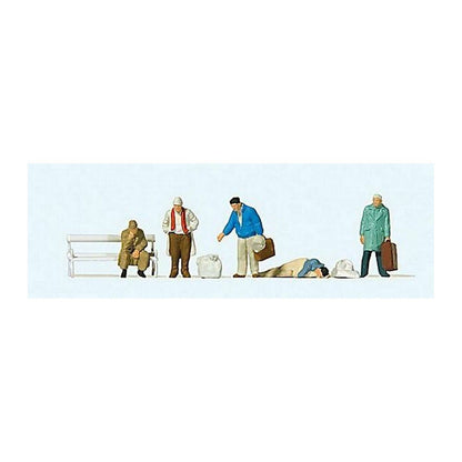 Preiser 14119 HO Scale Pedestrians In Front of Railway Station pkg(5)