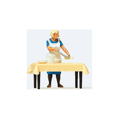 Preiser 28130 HO Scale Individual Figure Housewife Serving Dinner