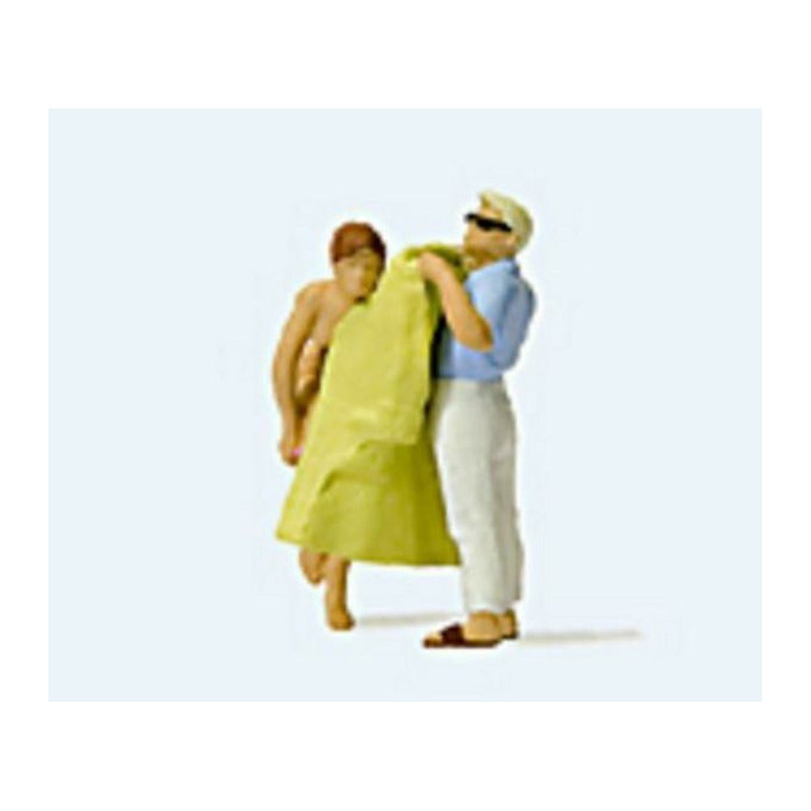 Preiser 28162 HO Scale Changing Clothes on the Beach pkg(2)