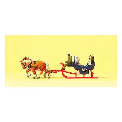 Preiser 30420 HO Scale Tourists in the Sleigh Sleigh with Driver