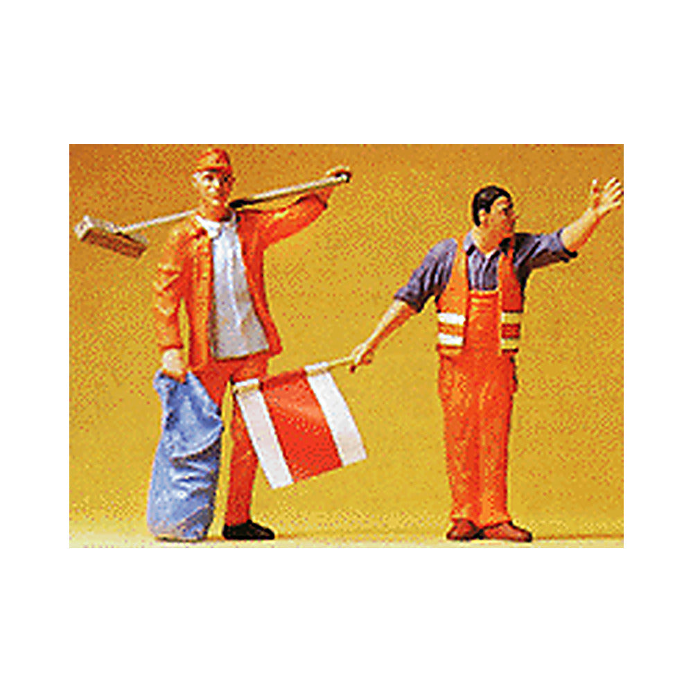 Preiser 45008 G Scale Highway Workers Sweeper & Flagman