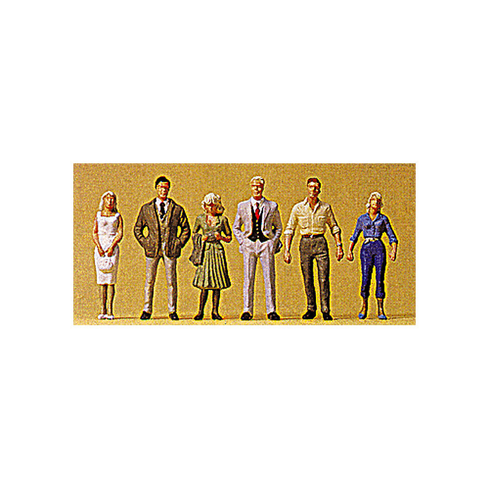 Preiser 65318 O Scale Passers-By