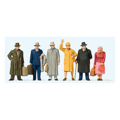 Preiser 65366 1/45 Scale Standing & Walking Passengers pkg(6)