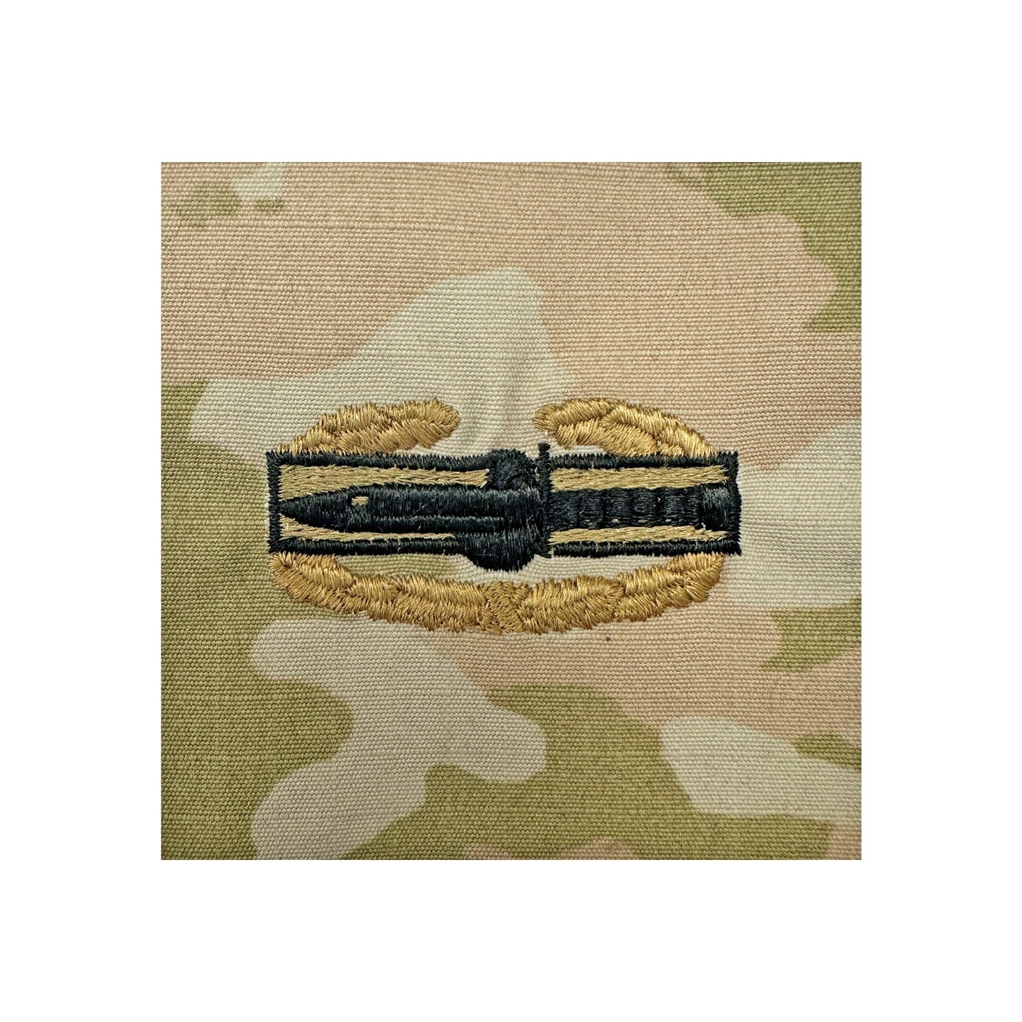 U.S. Army Master Combat C.A.B. COMBAT ACTION 1AWD Gold Wreath OCP Sew On