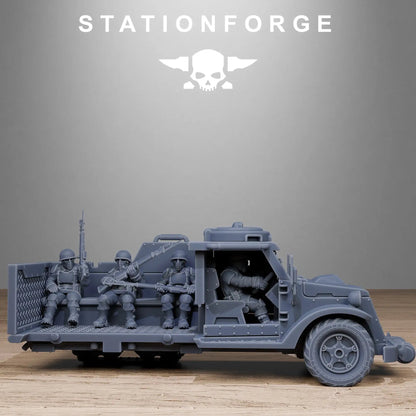 Free Guard Halftrack by Station Forge 28/32mm Heroic Scale Miniature, 150mm, Tank, Resin Model