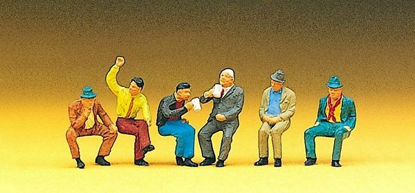 Preiser 10097 HO Scale Pedestrians Seated #3
