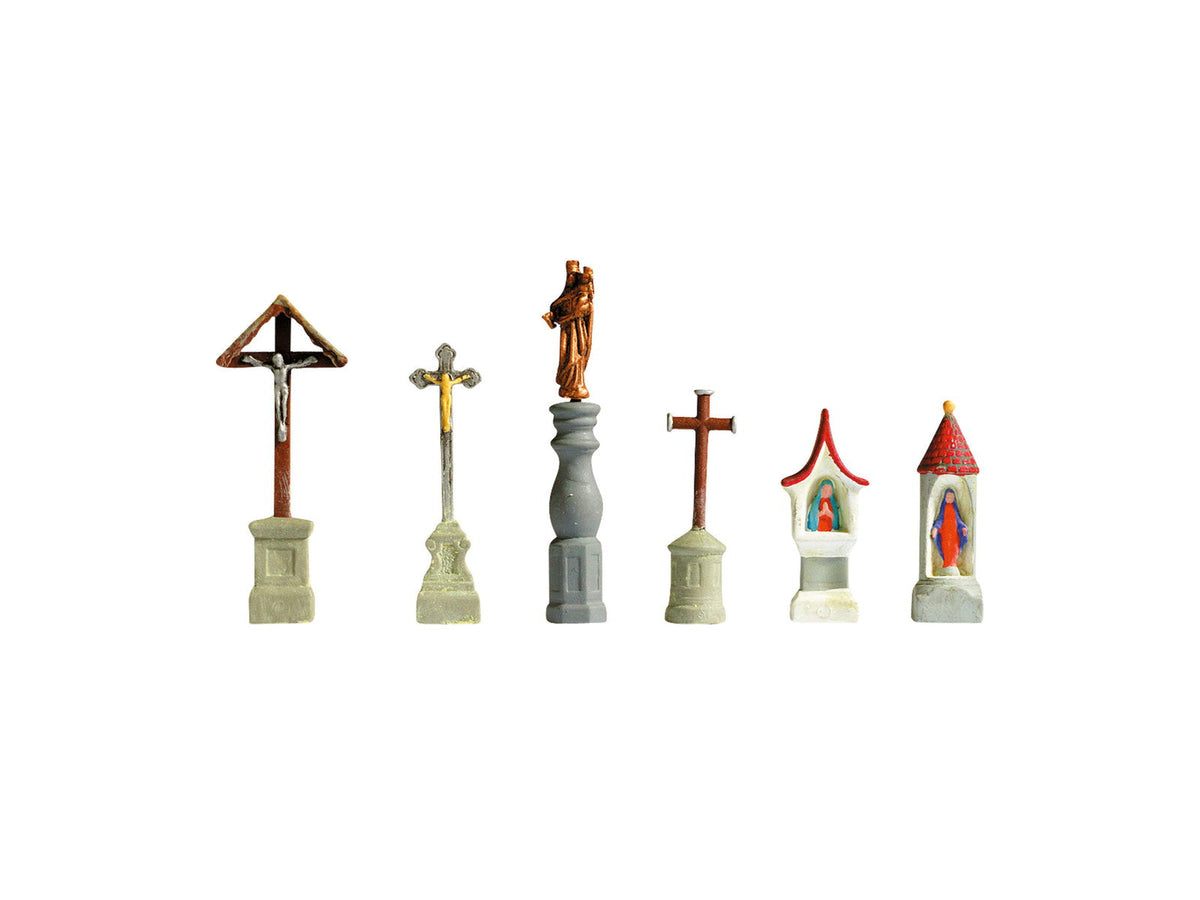 Noch 14870 HO Scale Christian Symbols Accessories Set