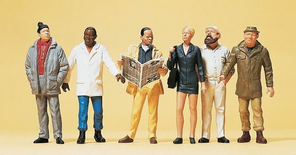 Preiser 45156 G Scale City Passers-By Figure Set