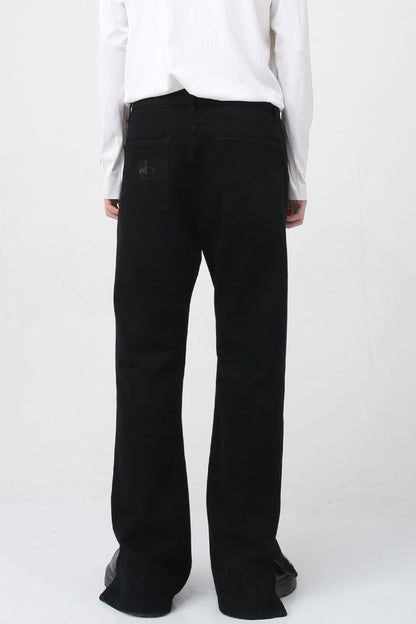 Mid Rise Jeans with Pockets
