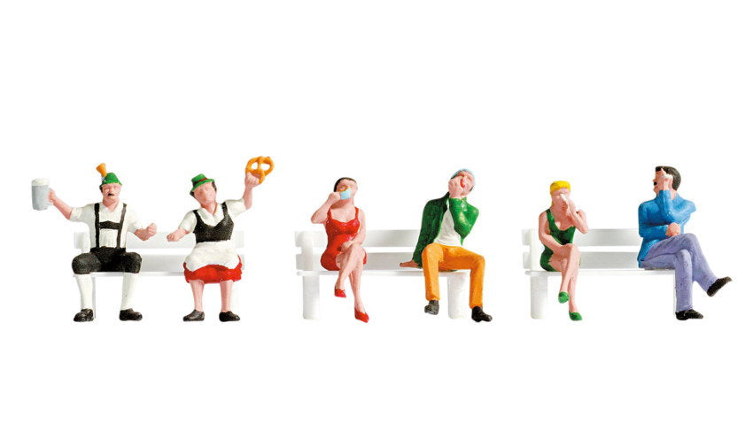 Noch 15536 HO Scale Seated & Eating People, 6 Figures