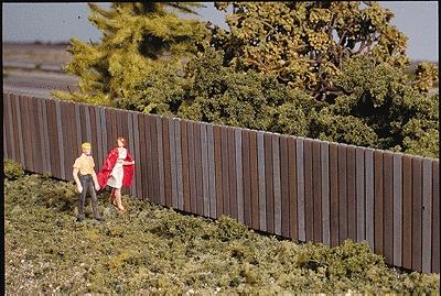 Walthers Cornerstone 3521 HO Wood Fence Kit