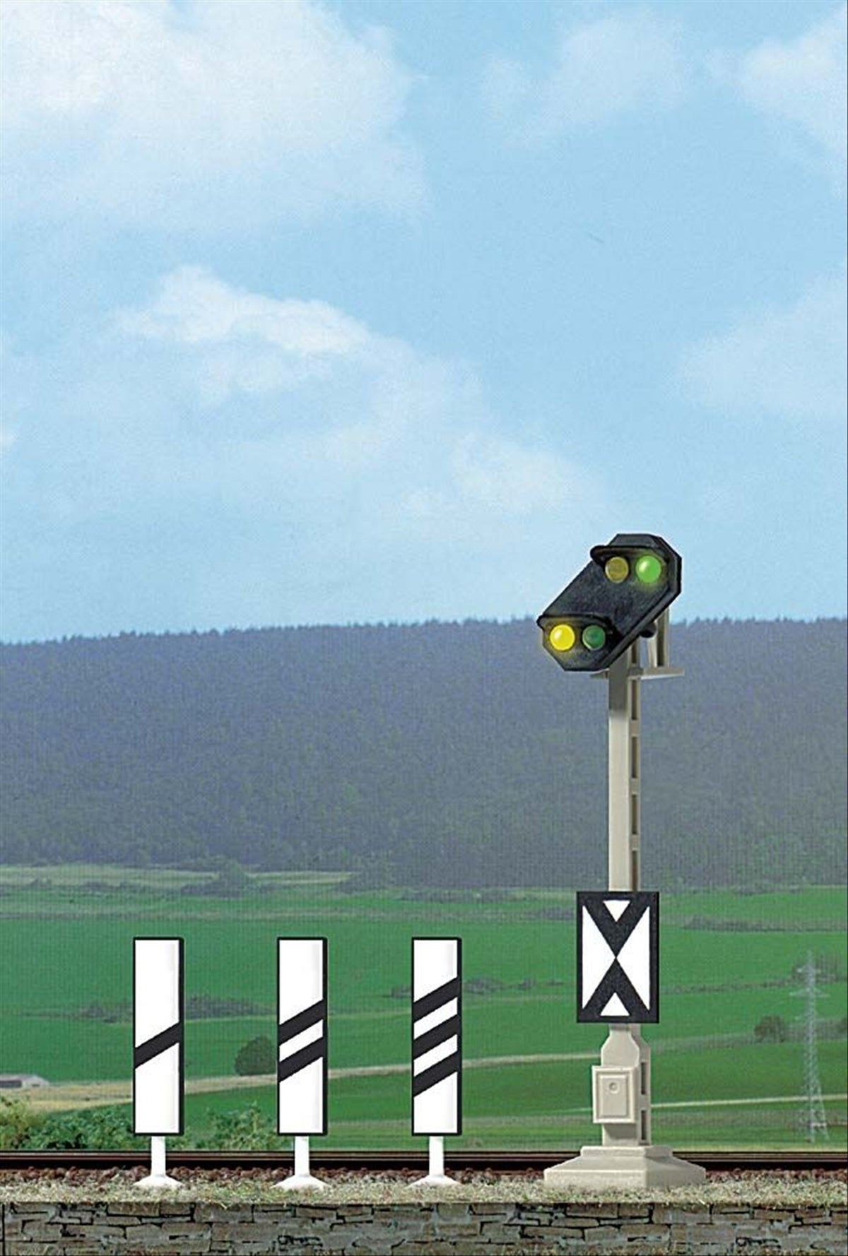 Busch 5823 HO Scale Safety Signal Indicator with 4 LEDs