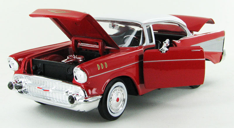 Motormax 73228AC-R 1/24 1957 Chevrolet Bel Air, Red