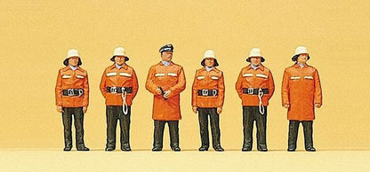 Preiser 10214 HO Scale Firemen With Protective Clothing