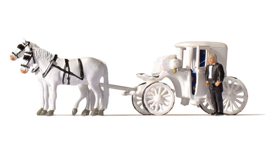 Noch 16706 HO Scale Wedding Carriage with 2-Horse Team