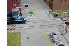 Walthers Cornerstone 933-4121 HO Modern Concrete Grade Crossing Kit