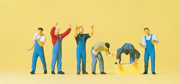 Preiser 10497 HO Scale People Working Scaffolders pkg(6)