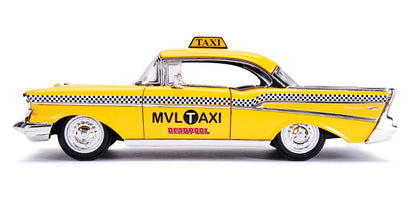 Jada Toys 30290 1/24 Deadpool Taxi with Deadpool Figure