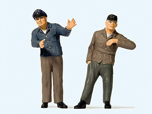 Preiser 44917 G Scale Railroad Engineer & Fireman in Cab Set #1