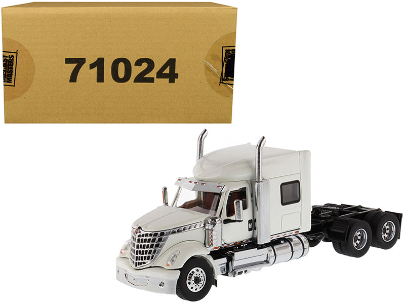 International LoneStar Sleeper Cab Truck Tractor White 1/50 Diecast Model by Diecast Masters  free shipping USA