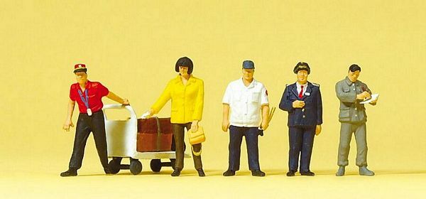 Preiser 10571 HO Scale Railroad Personnel Chinese Railroad Personnel