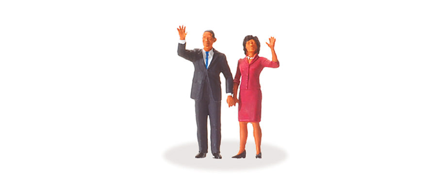 Preiser 28144 HO Scale President & Michelle Obama