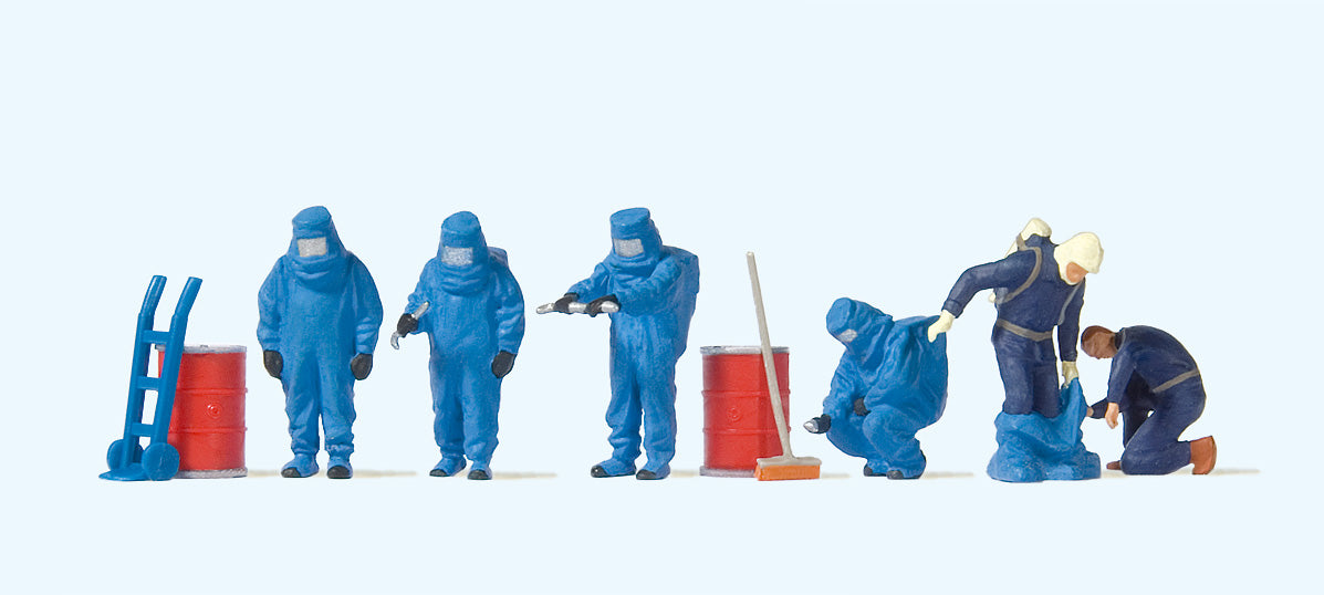 Preiser 10729 HO Scale Firemen in Blue Hazmat Suits Set