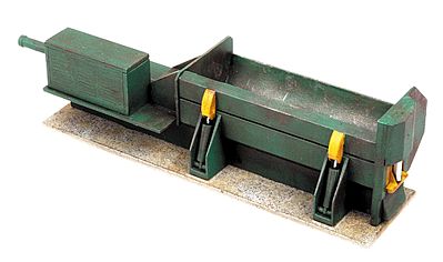 Walthers Cornerstone 3631 HO Baler-Logger Kit