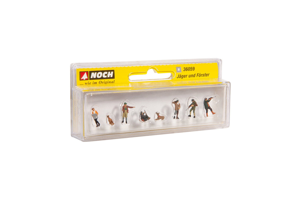 Noch 36059 N Scale Hunters & Foresters, 6 People 2 Dogs