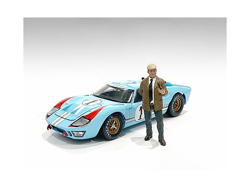 "Race Day 2" Figurine III for 1/24 Scale Models by American Diorama  free shipping USA
