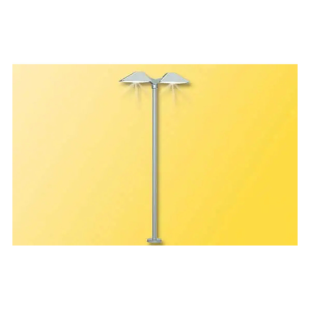 Viessmann 6484 N Scale Modern Platform Double Lamp -- Green, White LEDs