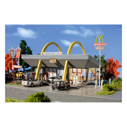 Vollmer 43634 HO Scale McDonald's Restaurant w/McDrive -- Kit - 6-15/16 x 6-1/4 x 3-7/8  17.6 x 15.8 x 9.8cm