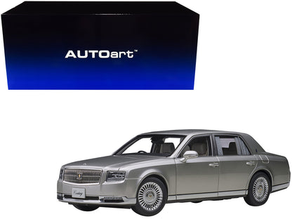 Toyota Century with Curtains RHD (Right Hand Drive) Silver Special Edition 1/18 Model Car by Autoart  free shipping USA