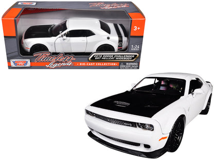 2018 Dodge Challenger SRT Hellcat Widebody White with Black Hood 1/24 Diecast Model Car by Motormax  free shipping USA