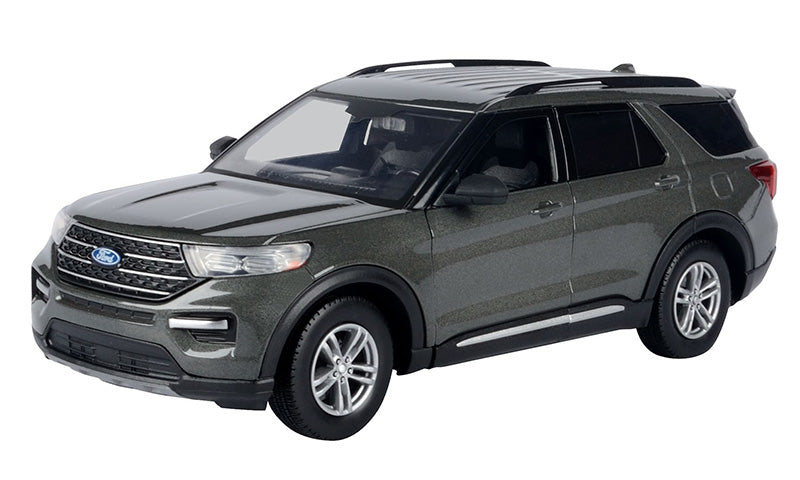 Motormax 79378GY 1/24 Scale 2022 Ford Explorer Xlt